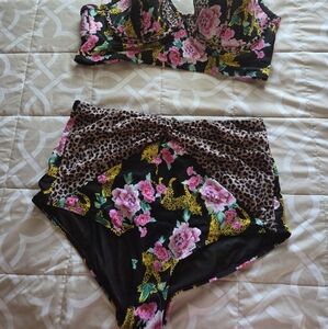 Floral and Leopard Print Women's Swim Set
